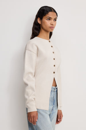 EXAGGERATED SLEEVE CARDIGAN SWEATER | LIGHT TAUPE