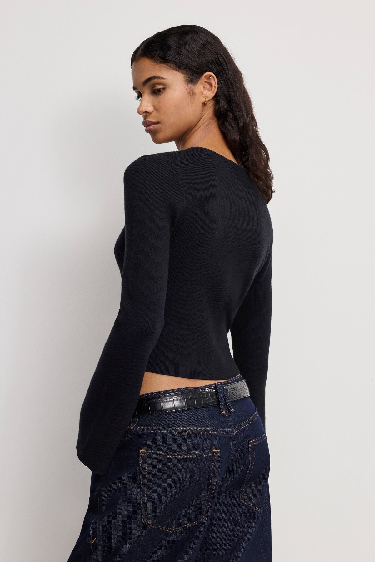 BELL SLEEVE KNIT CARDIGAN | BLACK001