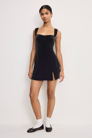 VELVET MINI DRESS | BLACK001