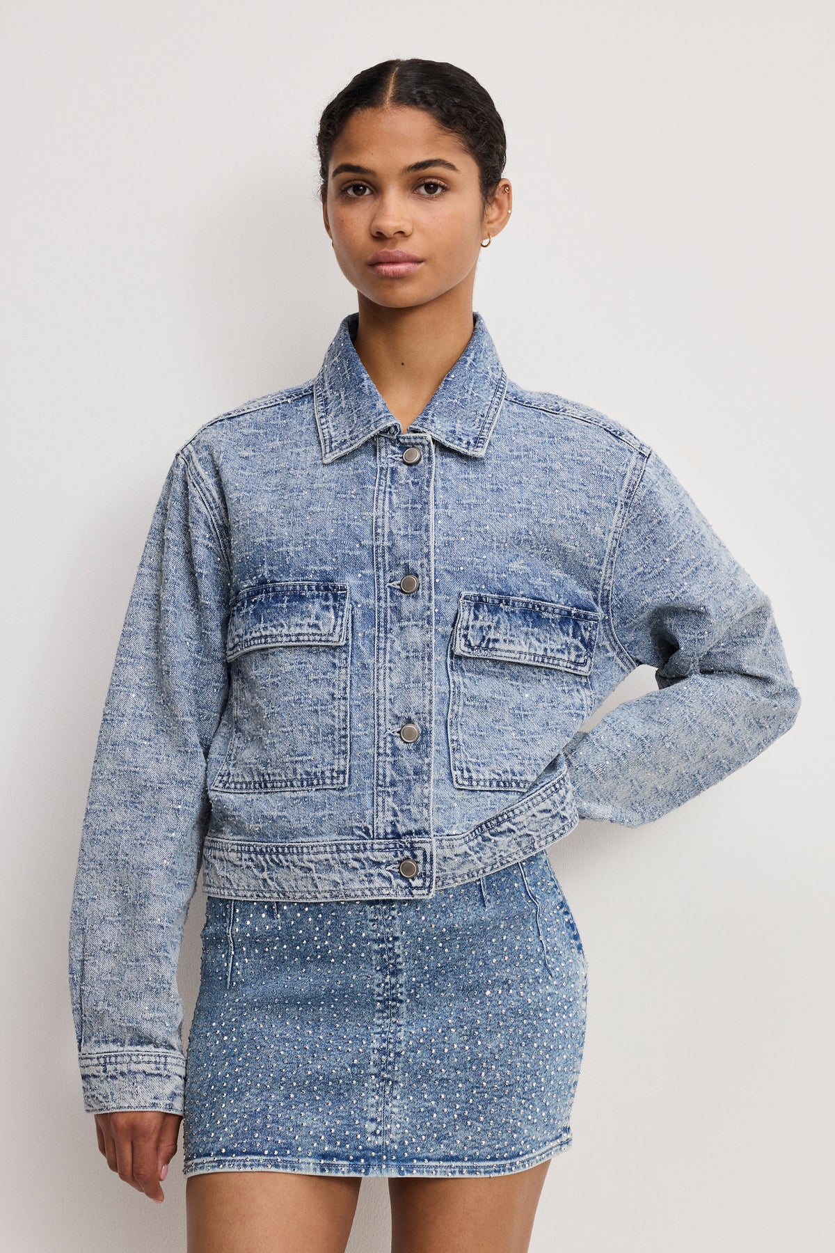CRYSTAL DENIM JACKET | INDIGO1070