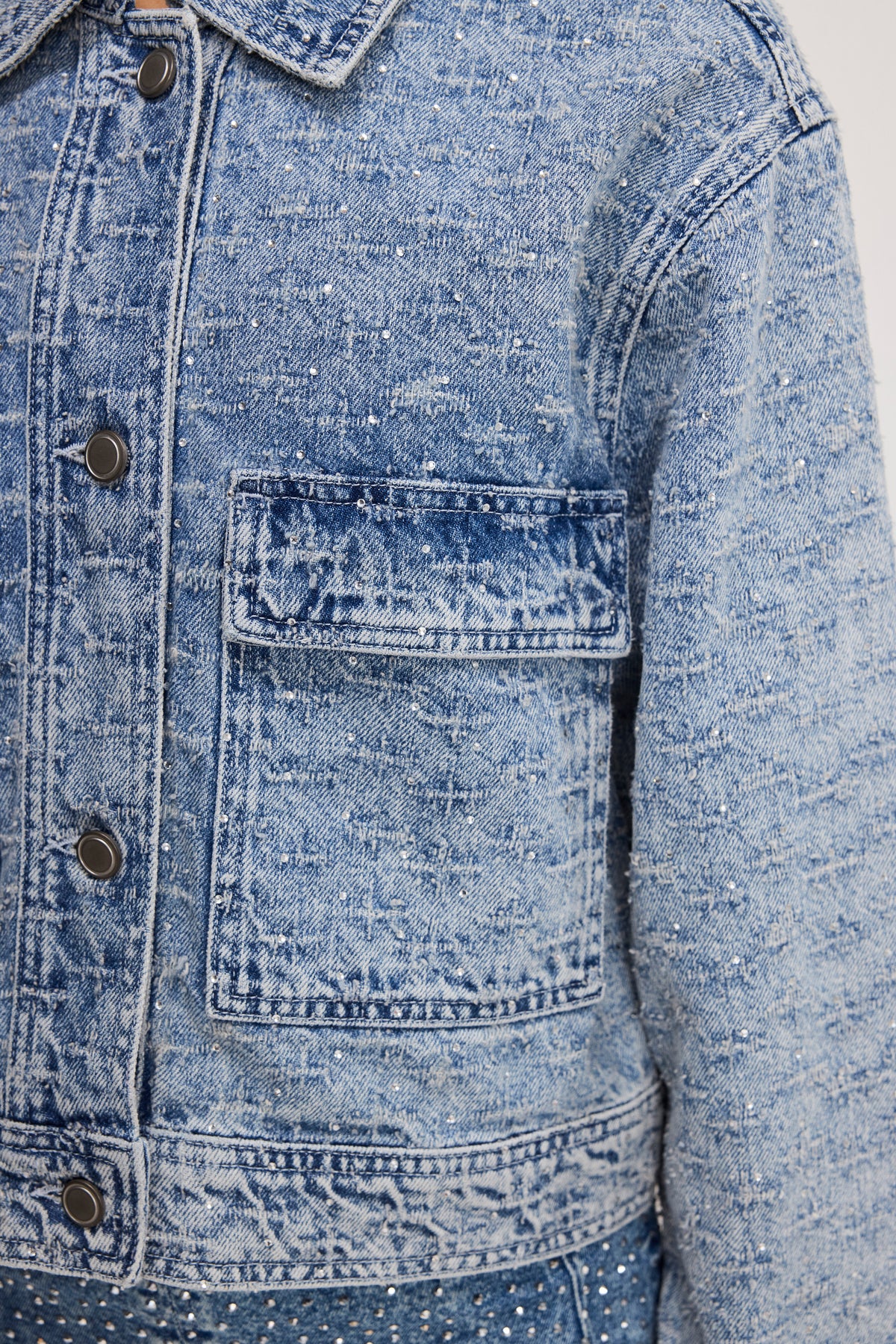 CRYSTAL DENIM JACKET | INDIGO1070