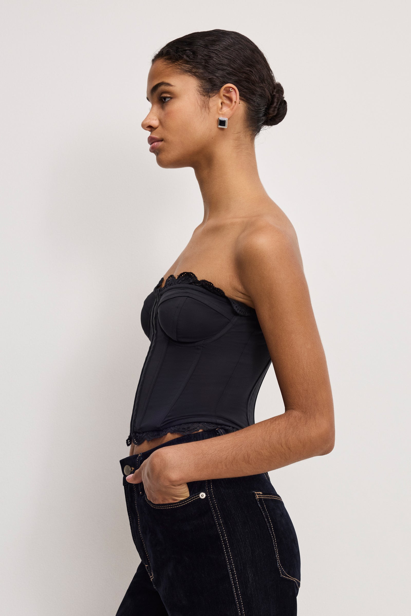 MATTE JERSEY LACE TRIM  BUSTIER | BLACK001