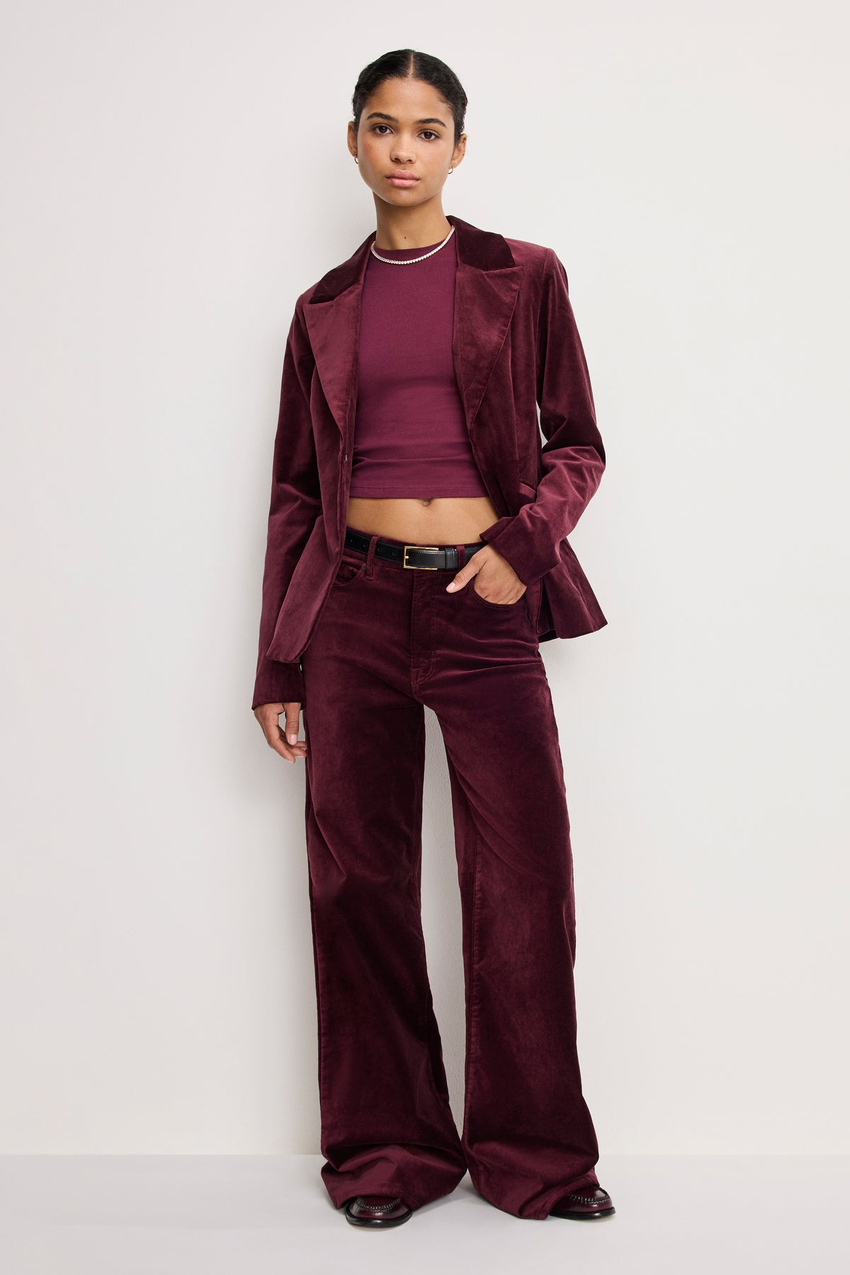 VELVET SCULPTED BLAZER | FIG007-1 | GOOD AMERICAN | MODEL_A