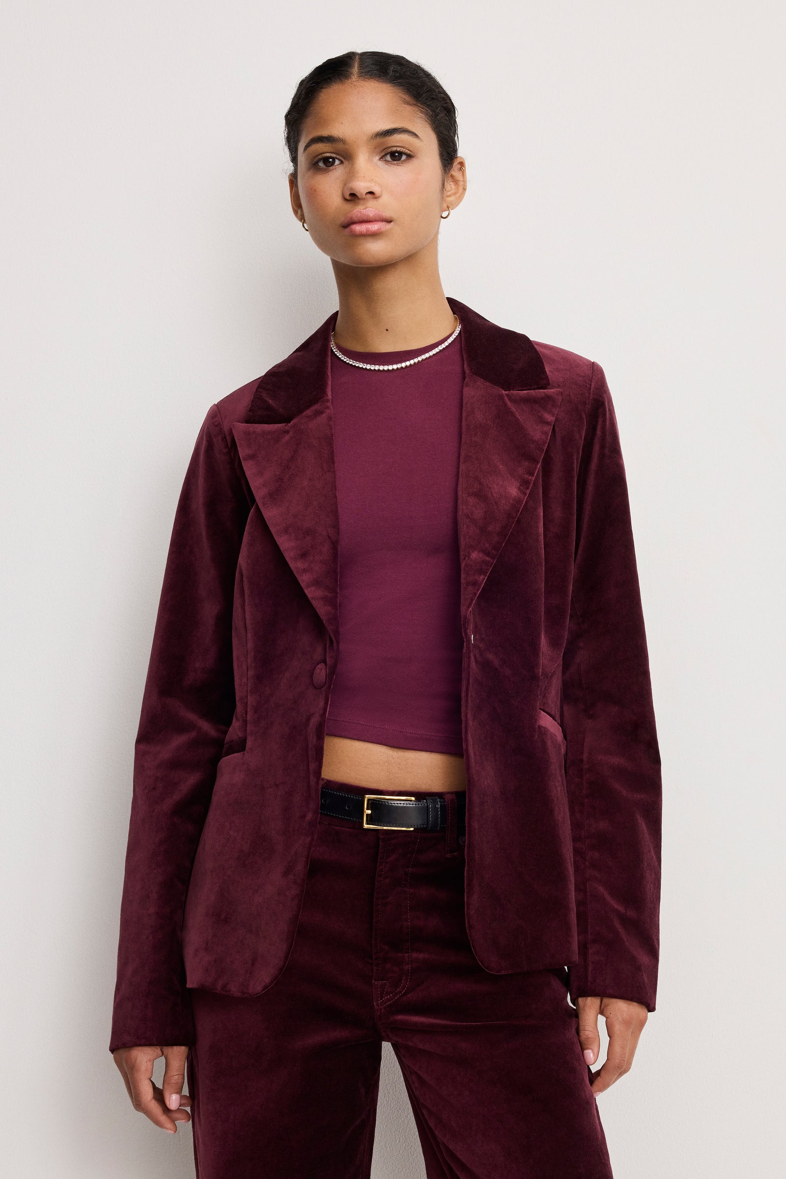 VELVET SCULPTED BLAZER | FIG007