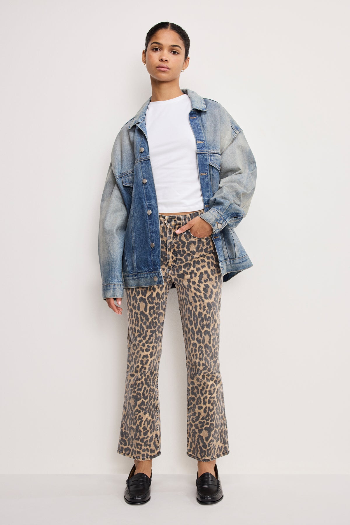 GOOD KICK FLARE LEOPARD JEANS | LUCKY LEOPARD001-1 | GOOD AMERICAN | MODEL_A