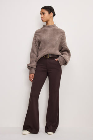 ESSENTIAL SUITING FLARE TROUSERS | DARK CHOCOLATE