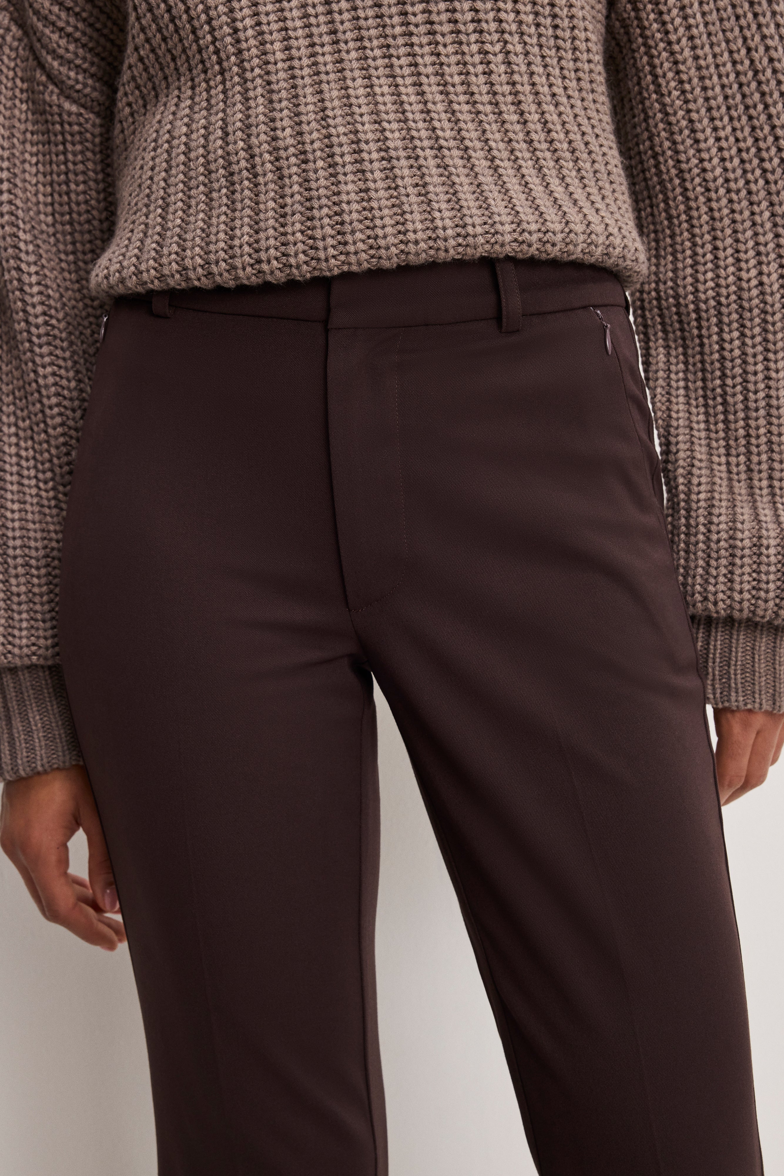 ESSENTIAL SUITING FLARE TROUSERS | DARK CHOCOLATE – GOOD AMERICAN