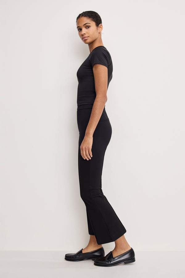SOFT STRETCH PONTE KICK FLARE PANTS | BLACK001