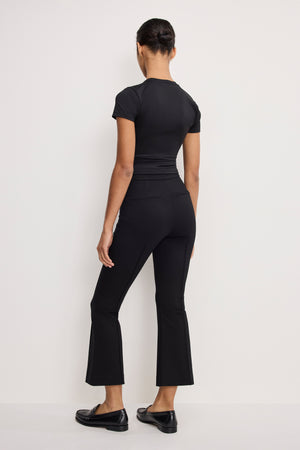 SOFT STRETCH PONTE KICK FLARE PANTS | BLACK001