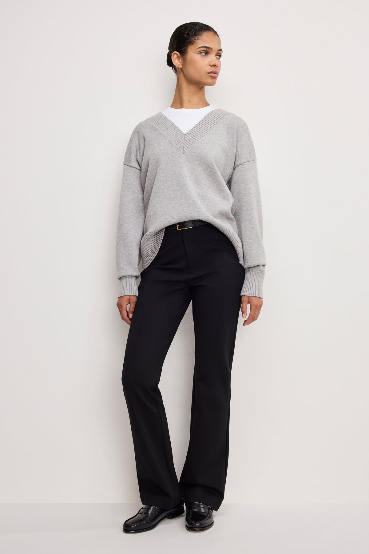 DEEP V KNIT SWEATER | MELANGE GREY