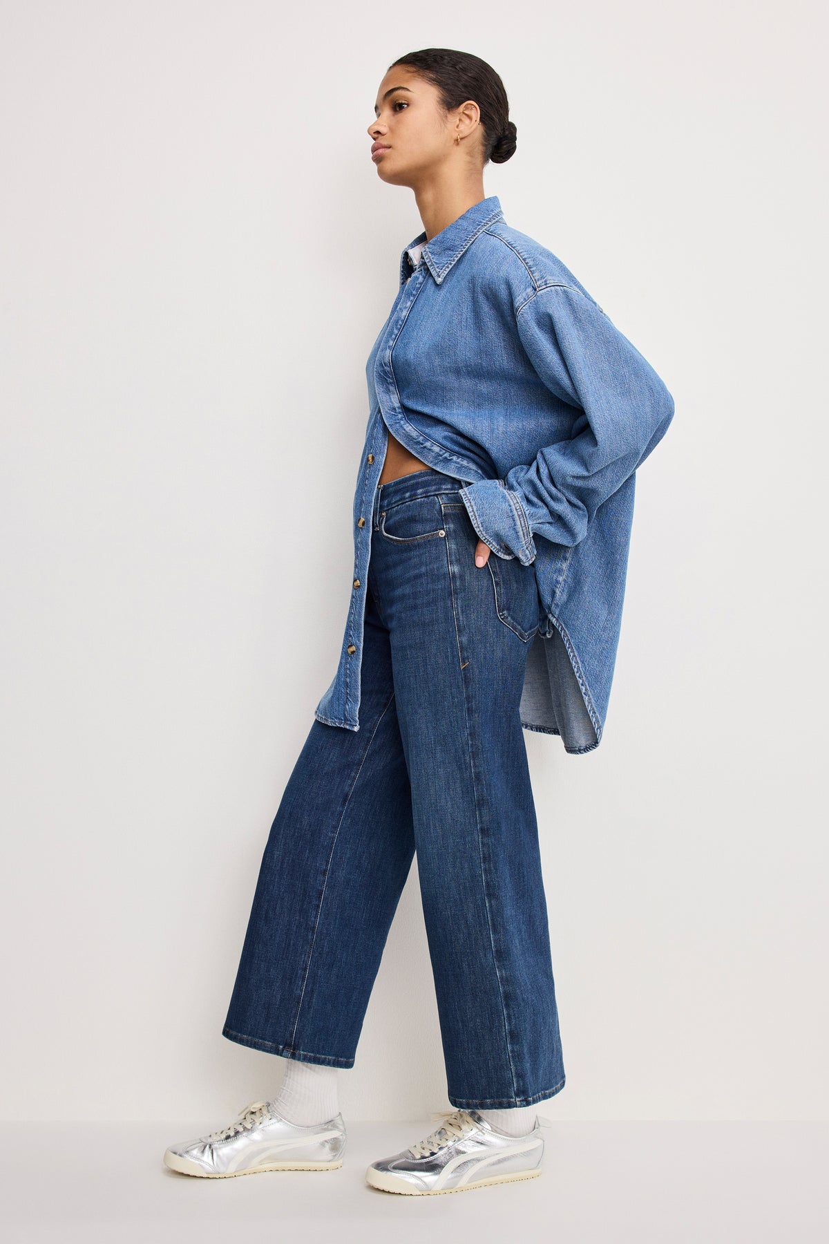 SOFT TECH GOOD WAIST PALAZZO CROPPED JEANS | INDIGO977-2 | GOOD AMERICAN | MODEL_A