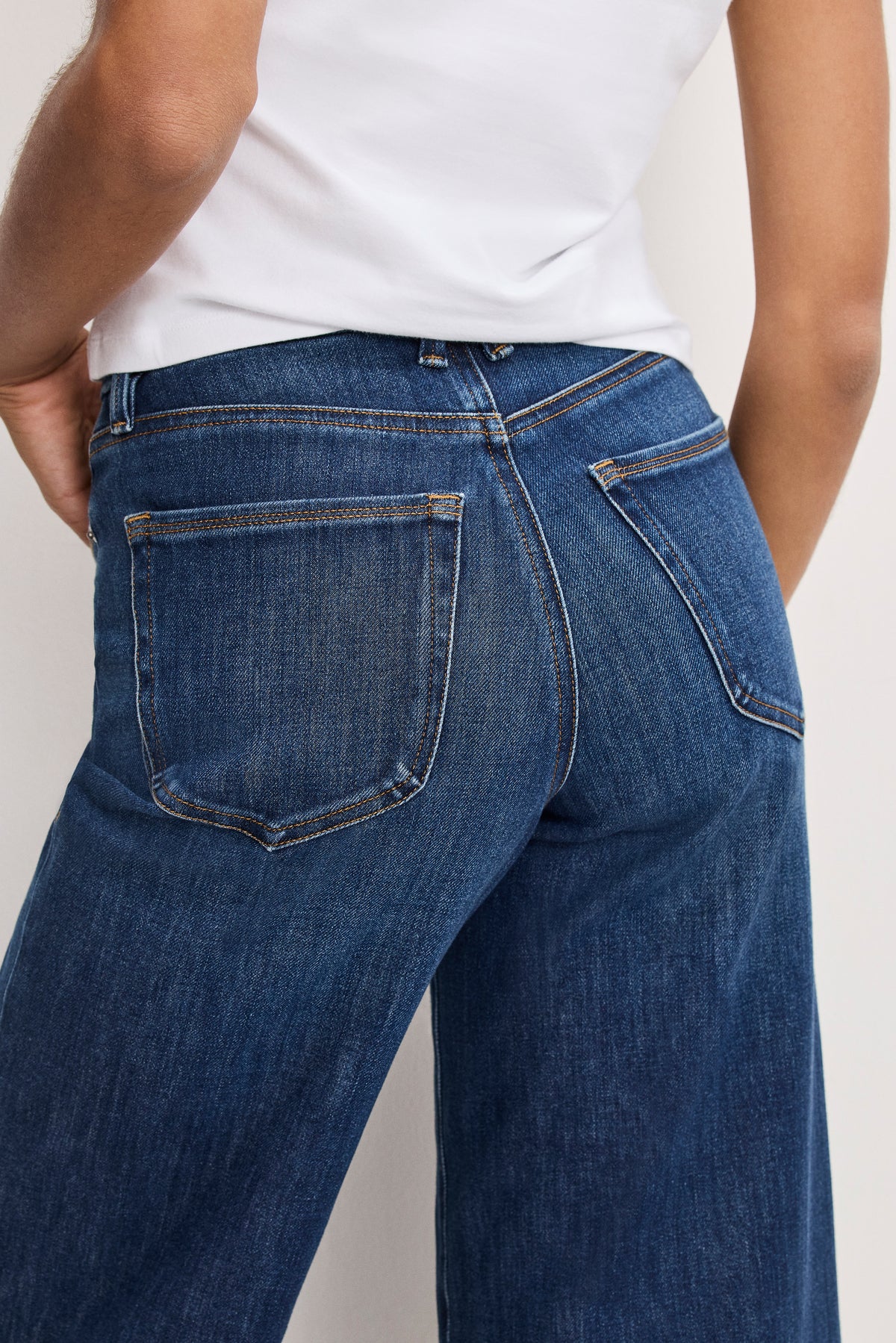 SOFT TECH GOOD WAIST PALAZZO CROPPED JEANS | INDIGO977