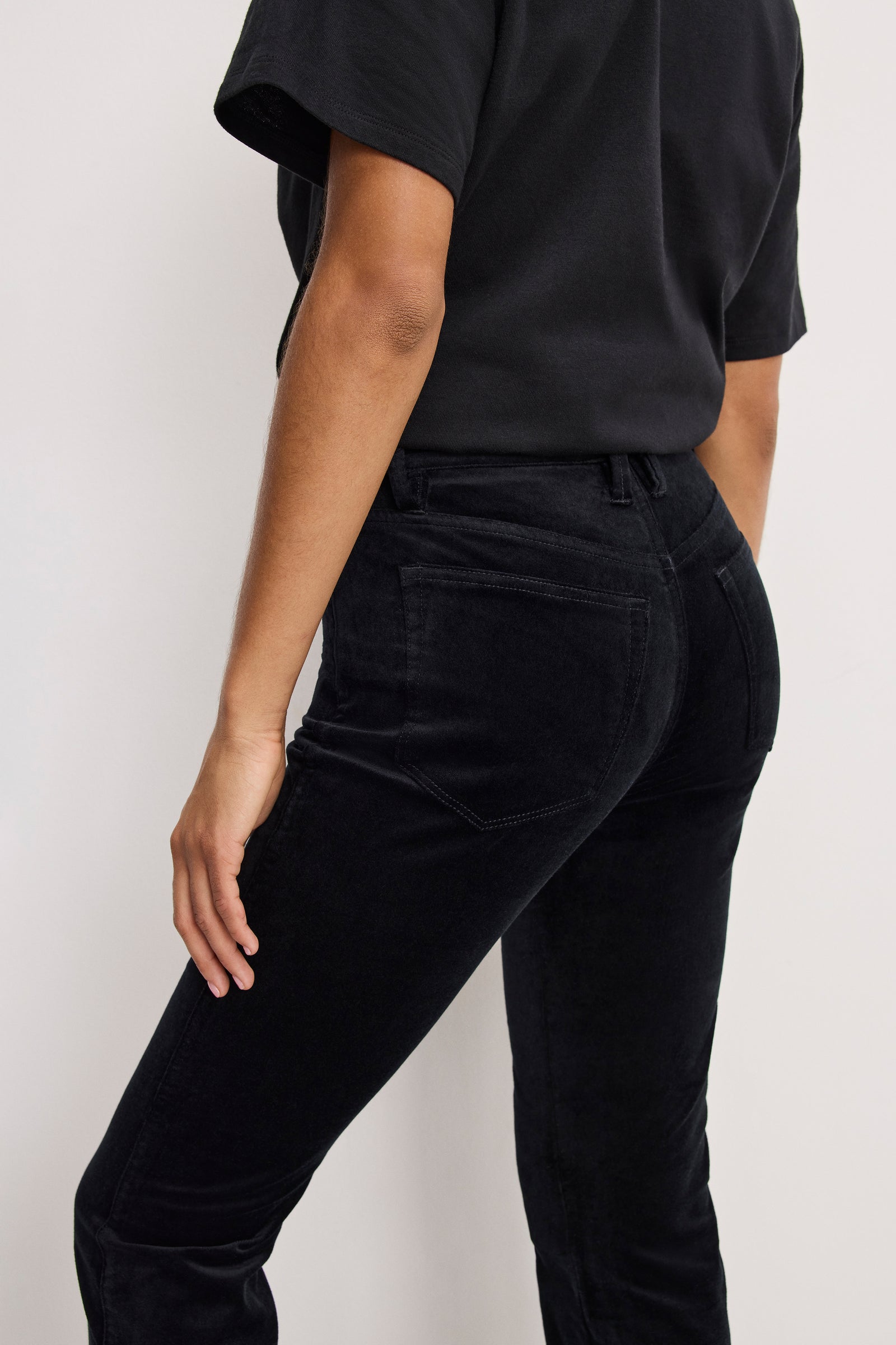 VELVET GOOD HIGH RISE KICK FLARE PANTS | BLACK001