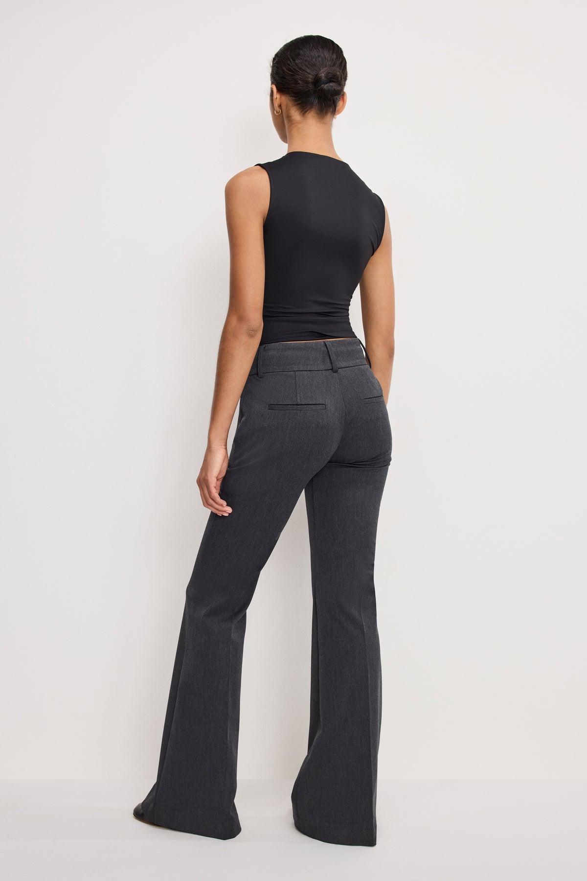 ESSENTIAL SUITING FLARE TROUSERS | DARK HEATHER GRAY