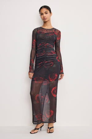MESH RUCHED MAXI DRESS | MOODY RED ROSES001