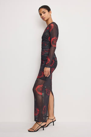 MESH RUCHED MAXI DRESS | MOODY RED ROSES001