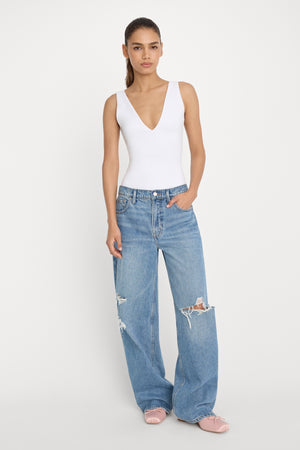 SCULPTING DEEP V BODYSUIT | WHITE001