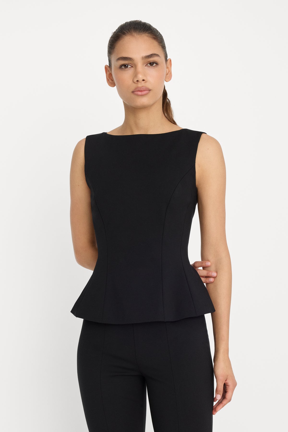 SOFT STRETCH PONTE STRAIGHT NECK TOP | BLACK001-1 | GOOD AMERICAN | MODEL_A