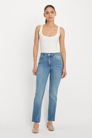 SOFT TECH GOOD LEGS STRAIGHT JEANS | INDIGO1209