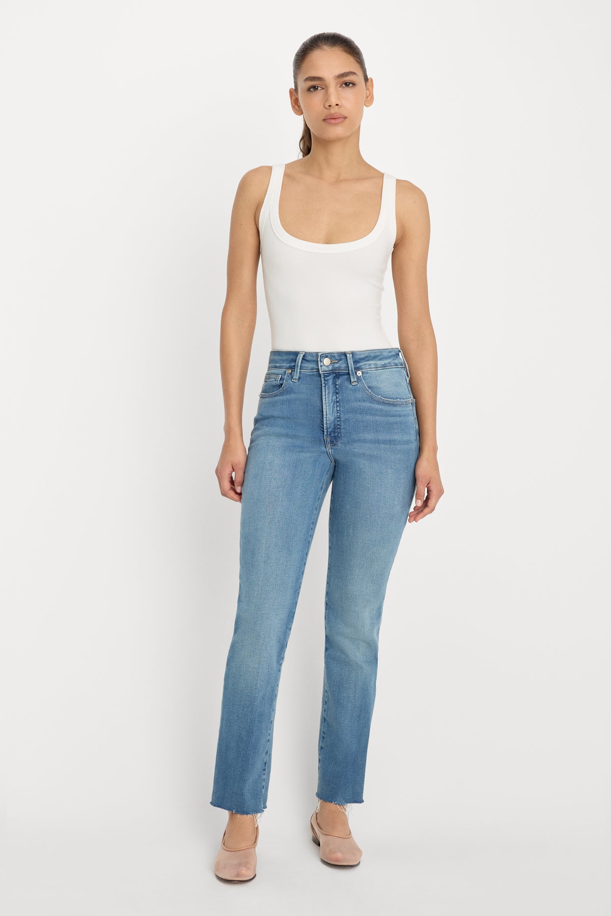 SOFT TECH GOOD LEGS STRAIGHT JEANS | INDIGO1209-1 | GOOD AMERICAN | MODEL_A