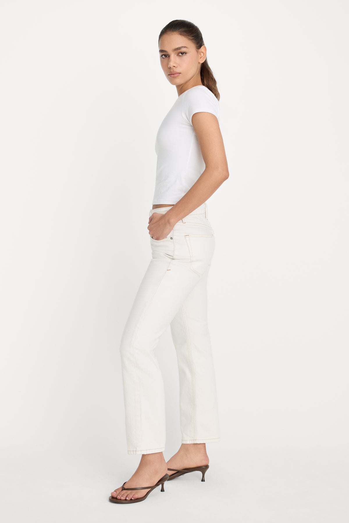 VINTAGE STRAIGHT ANKLE JEANS | ECRU001-3 | GOOD AMERICAN | MODEL_A