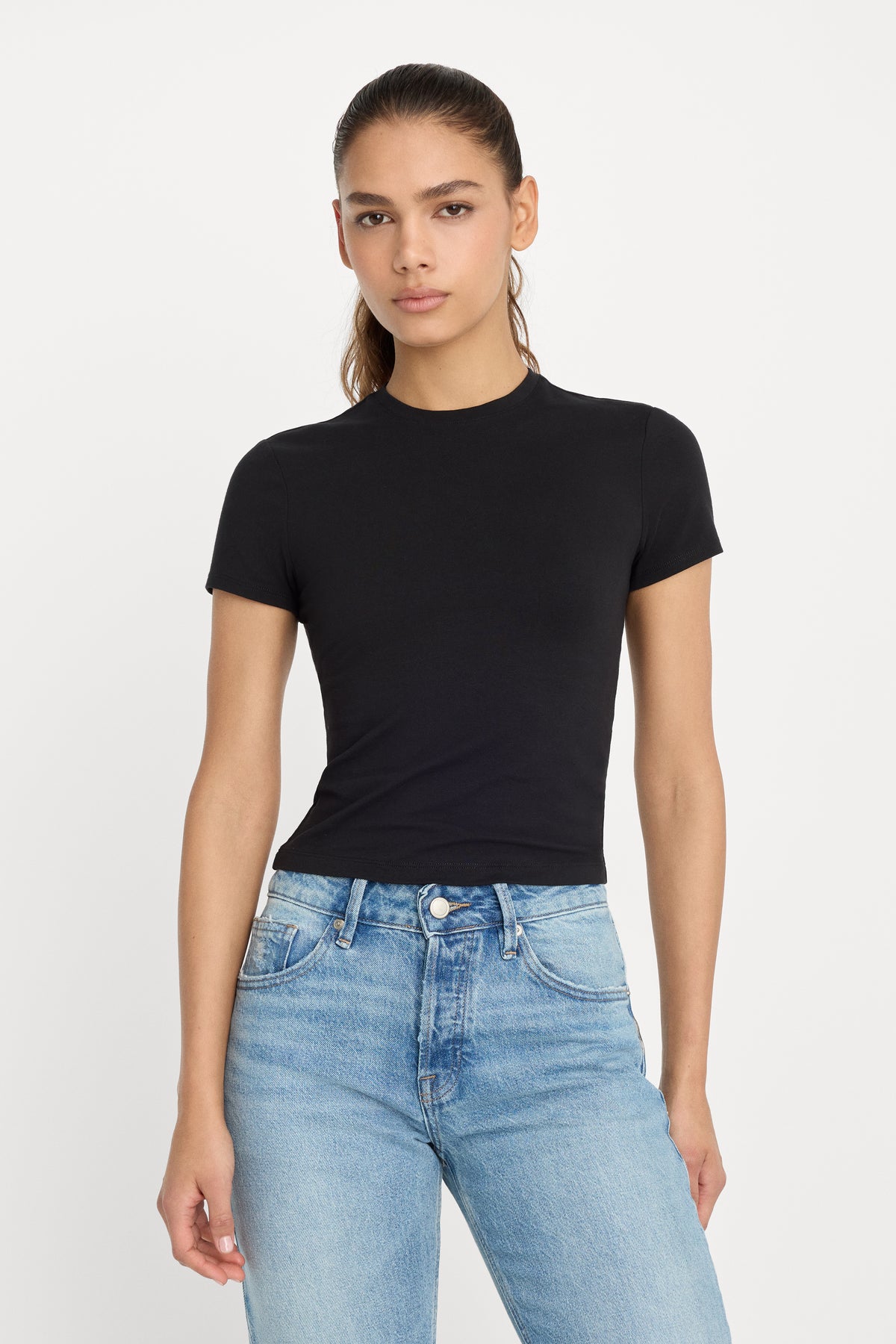 SUPER STRETCH BABY TEE | BLACK001