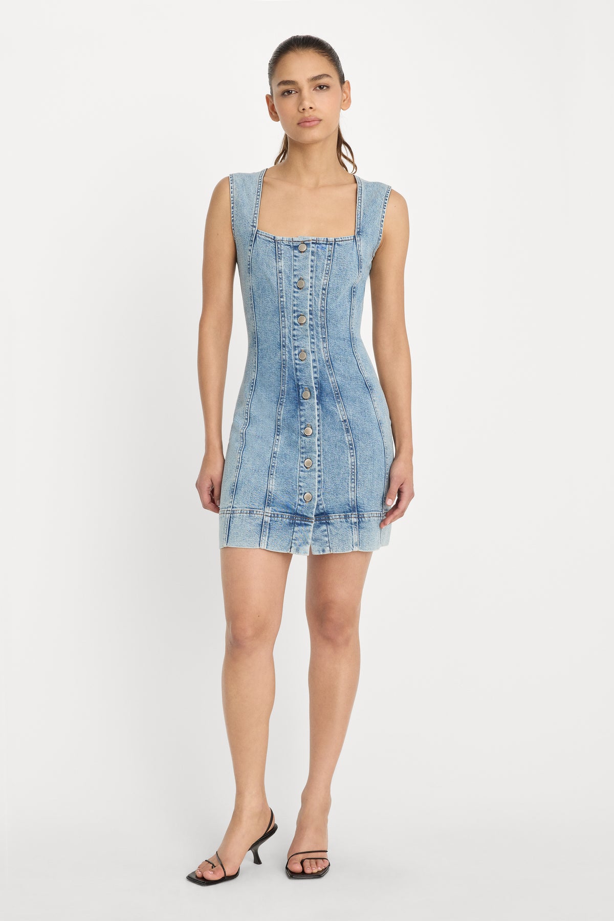 MINI BUTTON FRONT DRESS | INDIGO1104-1 | GOOD AMERICAN | MODEL_A