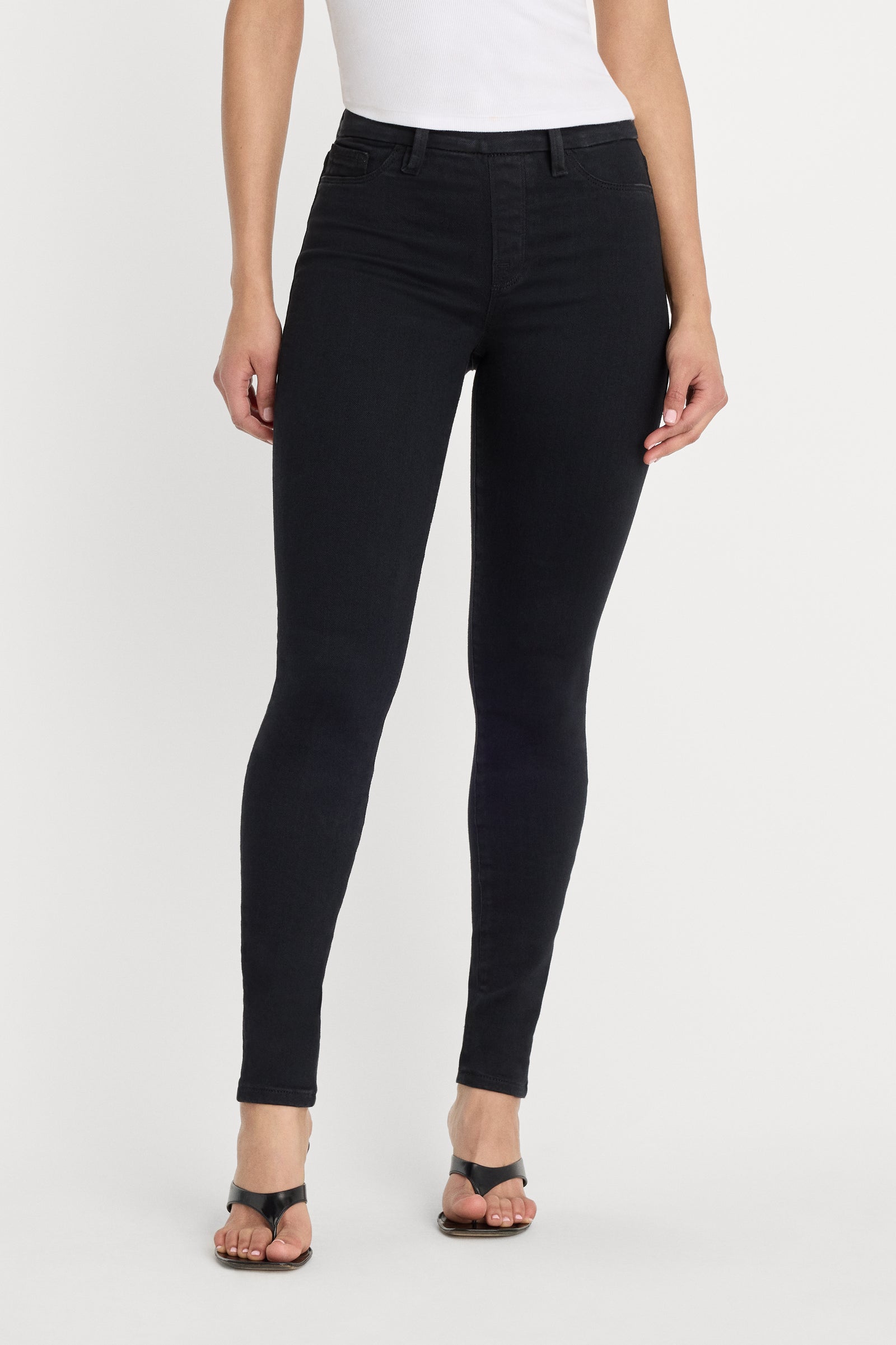 POWER STRETCH PULL-ON SKINNY JEANS | BLACK001