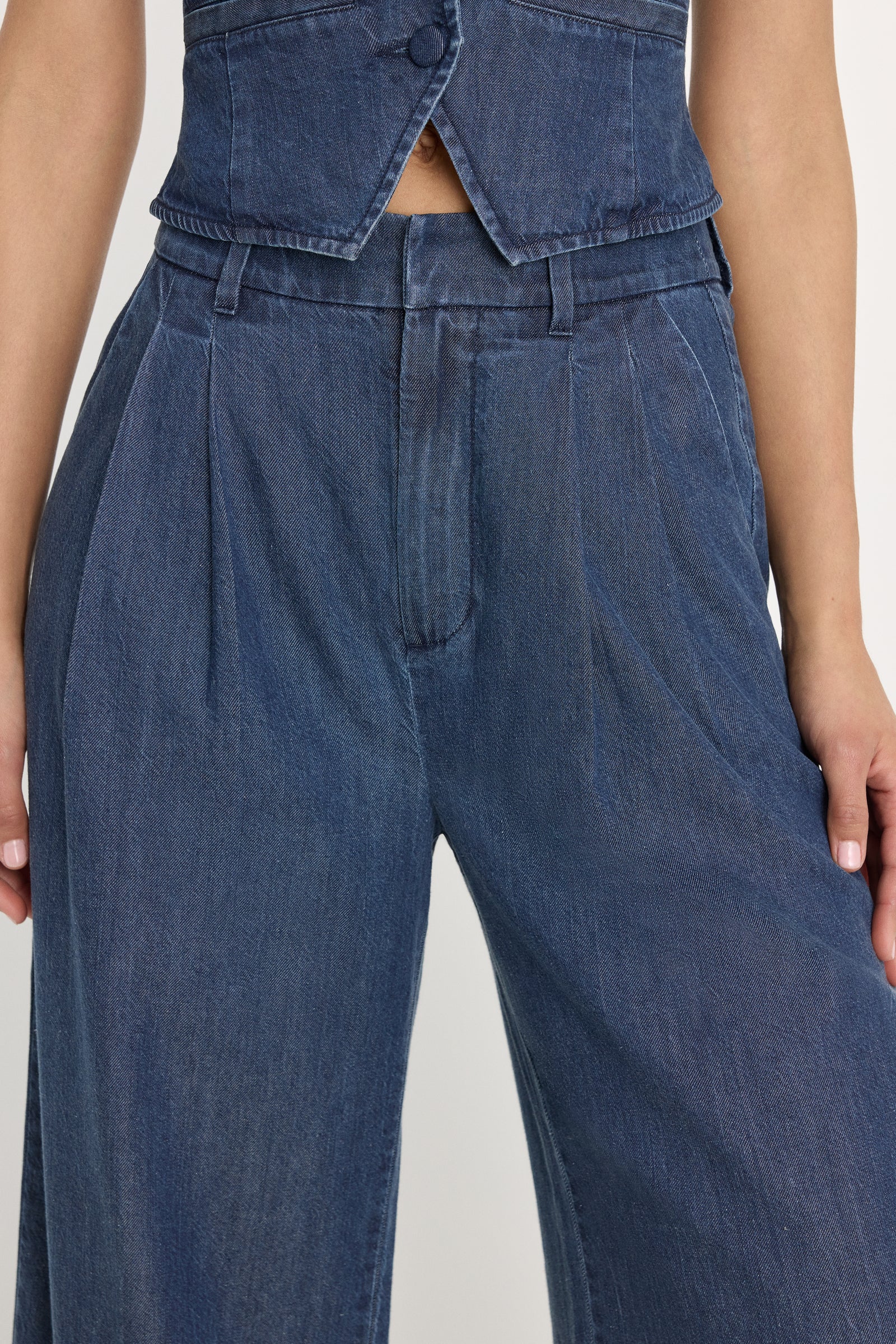 DENIM HIGH RISE CROPPED WIDE LEG TROUSER | INDIGO1187
