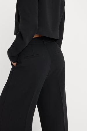 LUXE SUITING HIGH-RISE CROPPED WIDE LEG TROUSER | BLACK001