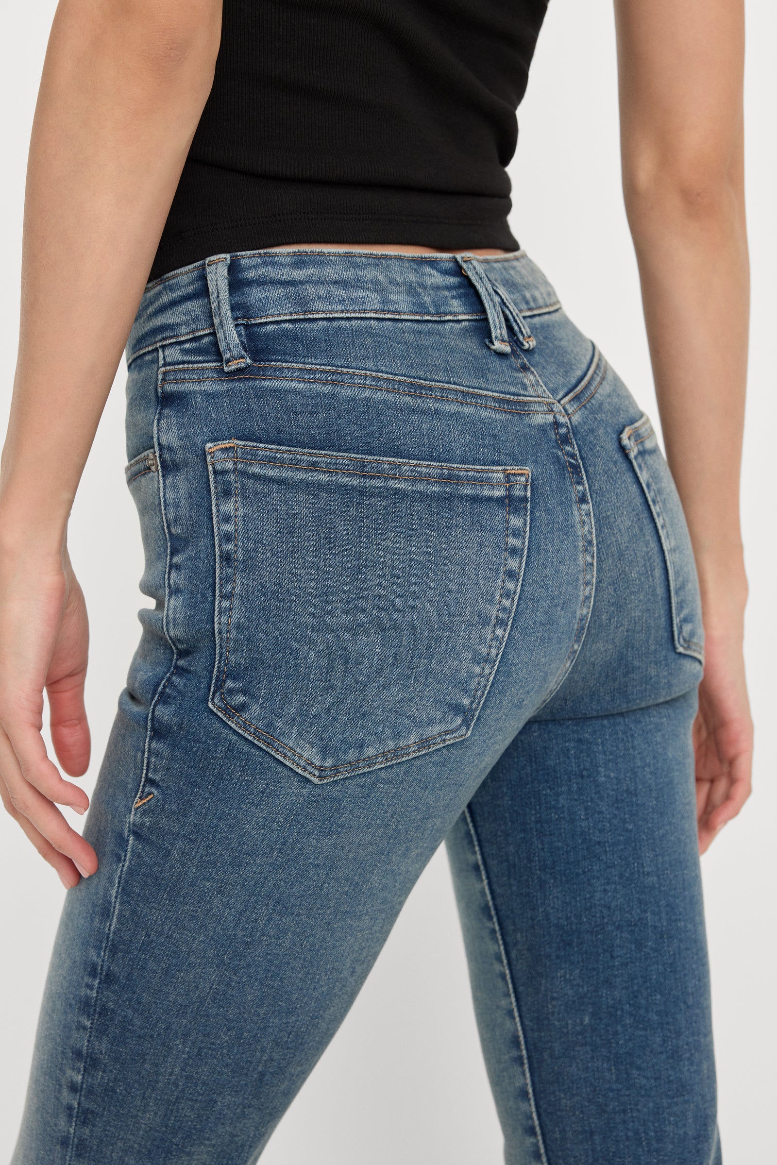 COMPRESSION GOOD LEGS STRAIGHT JEANS | INDIGO254