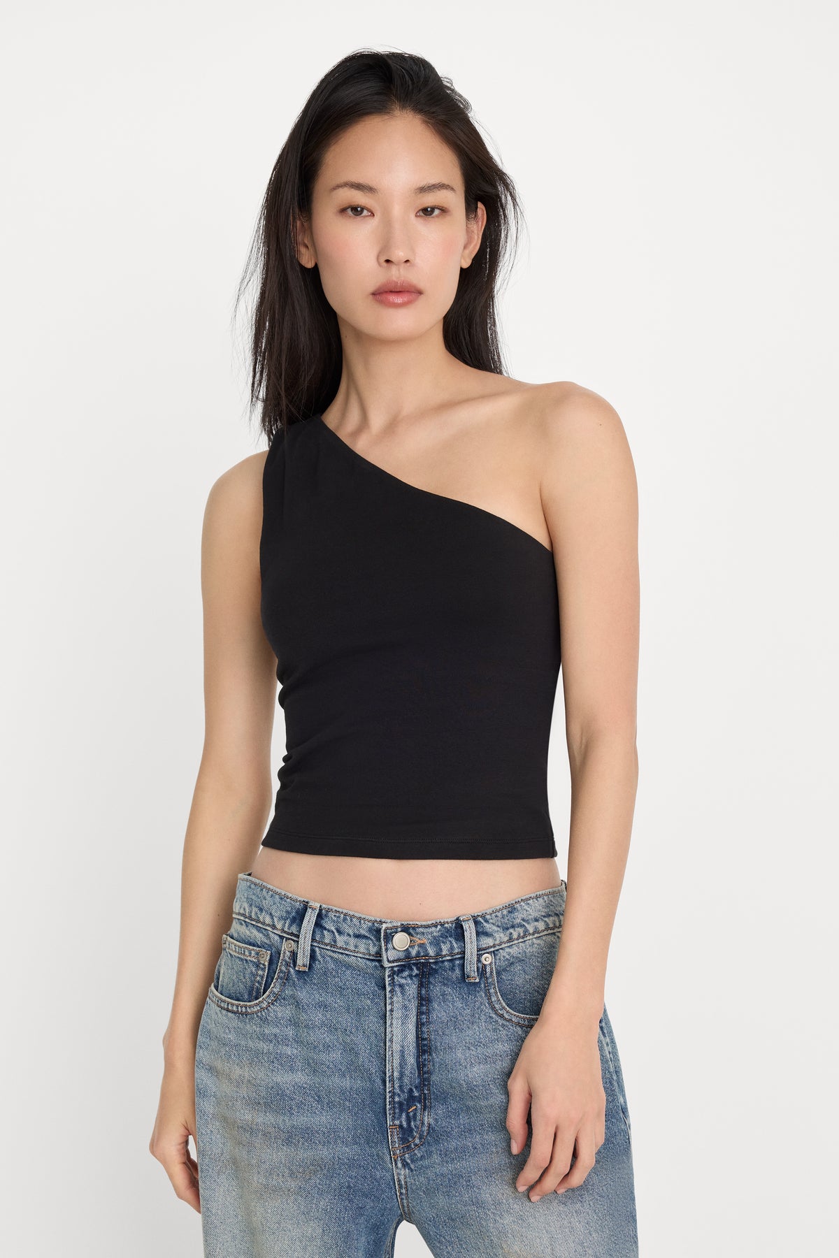 SUPER STRETCH ONE SHOULDER TANK | BLACK001-1 | GOOD AMERICAN | MODEL_A