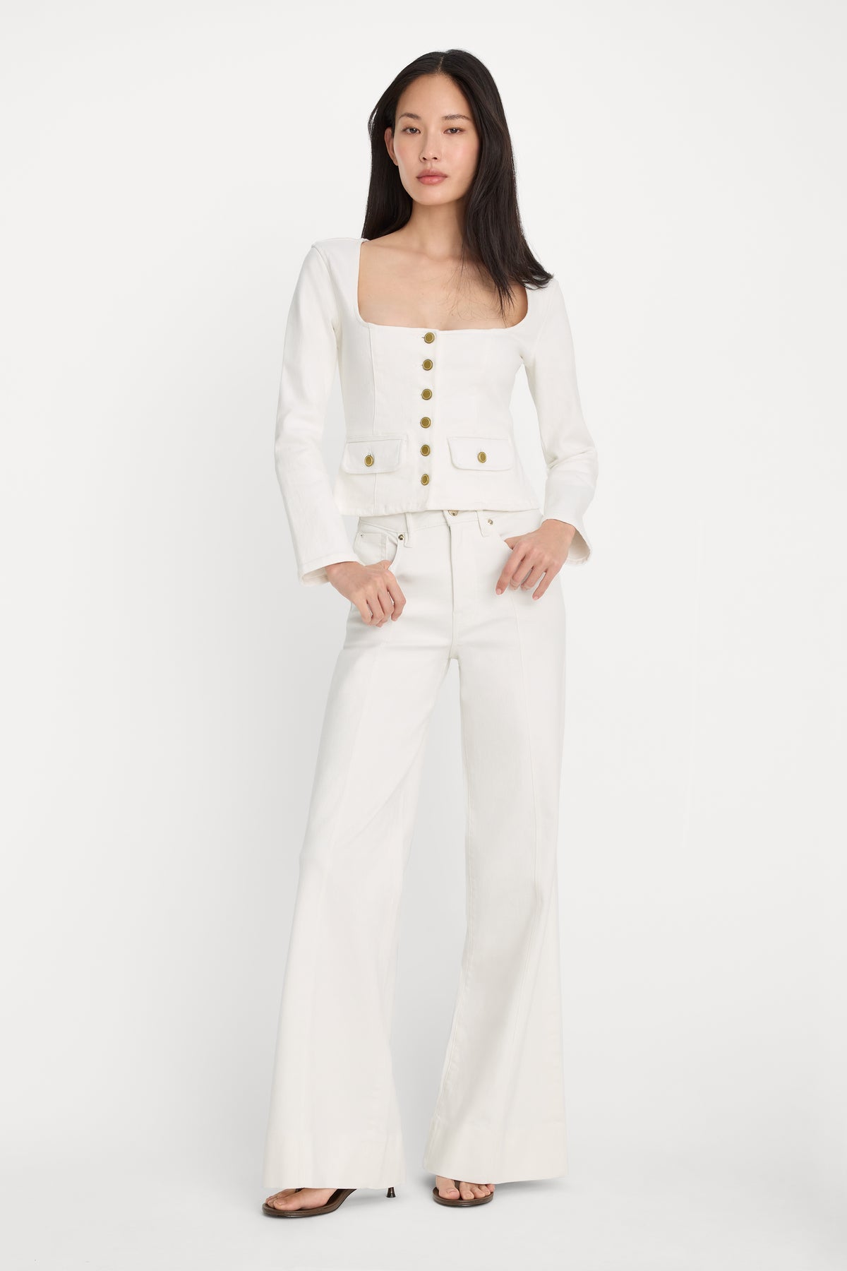 DENIM FITTED BUTTON FRONT JACKET | COTTON WHITE-3 | GOOD AMERICAN | MODEL_A