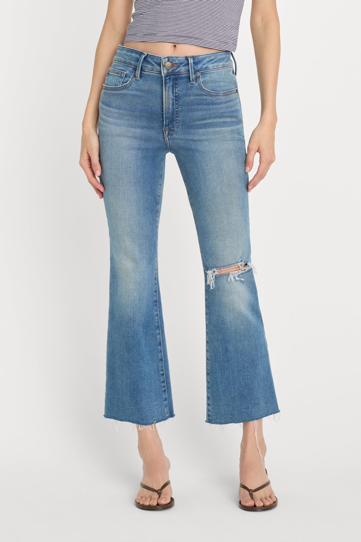SOFT TECH GOOD LEGS CROP MINI BOOT JEANS | INDIGO1210-2 | GOOD AMERICAN | MODEL_A