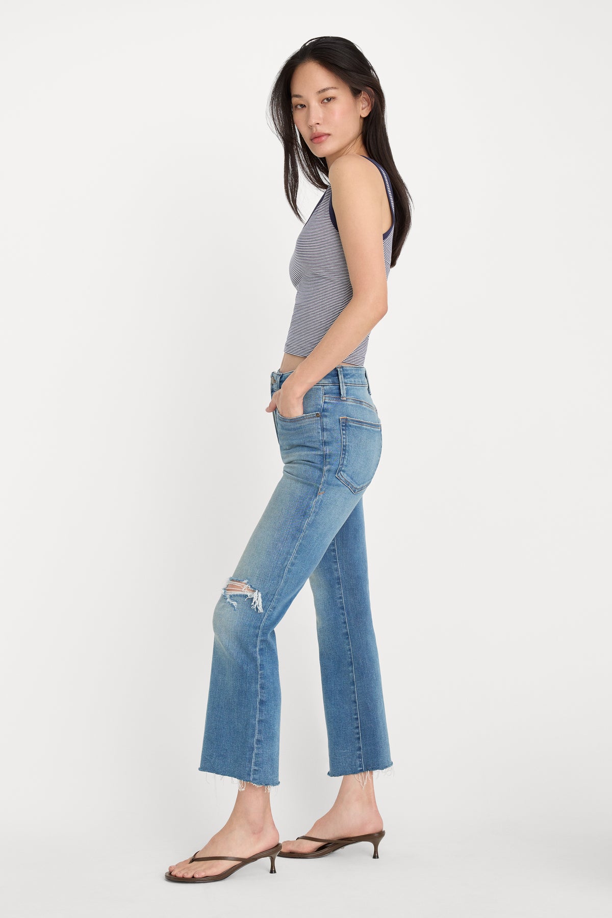 SOFT TECH GOOD LEGS CROP MINI BOOT JEANS | INDIGO1210-3 | GOOD AMERICAN | MODEL_A