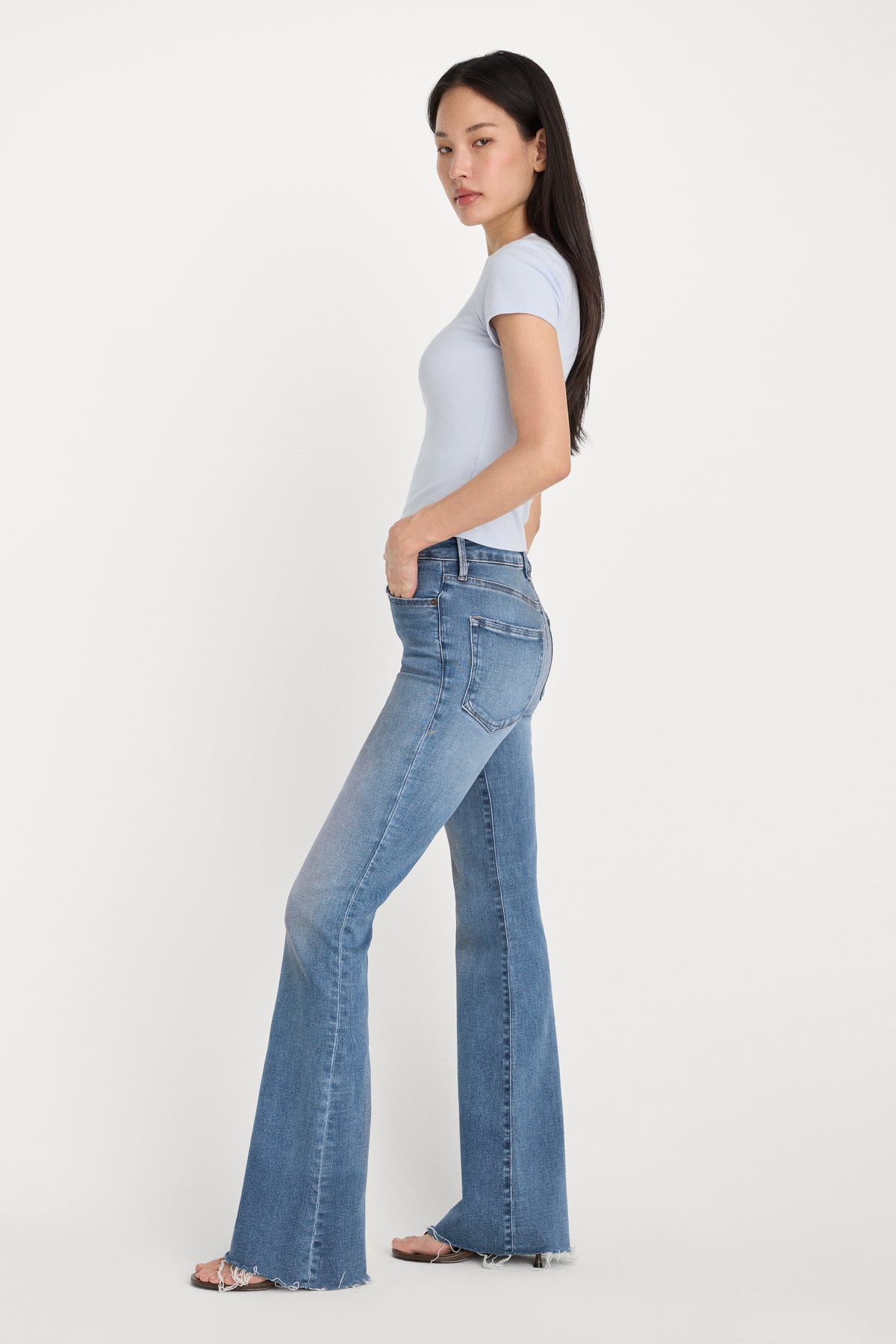 SOFT TECH GOOD LEGS FLARE JEANS | INDIGO1211