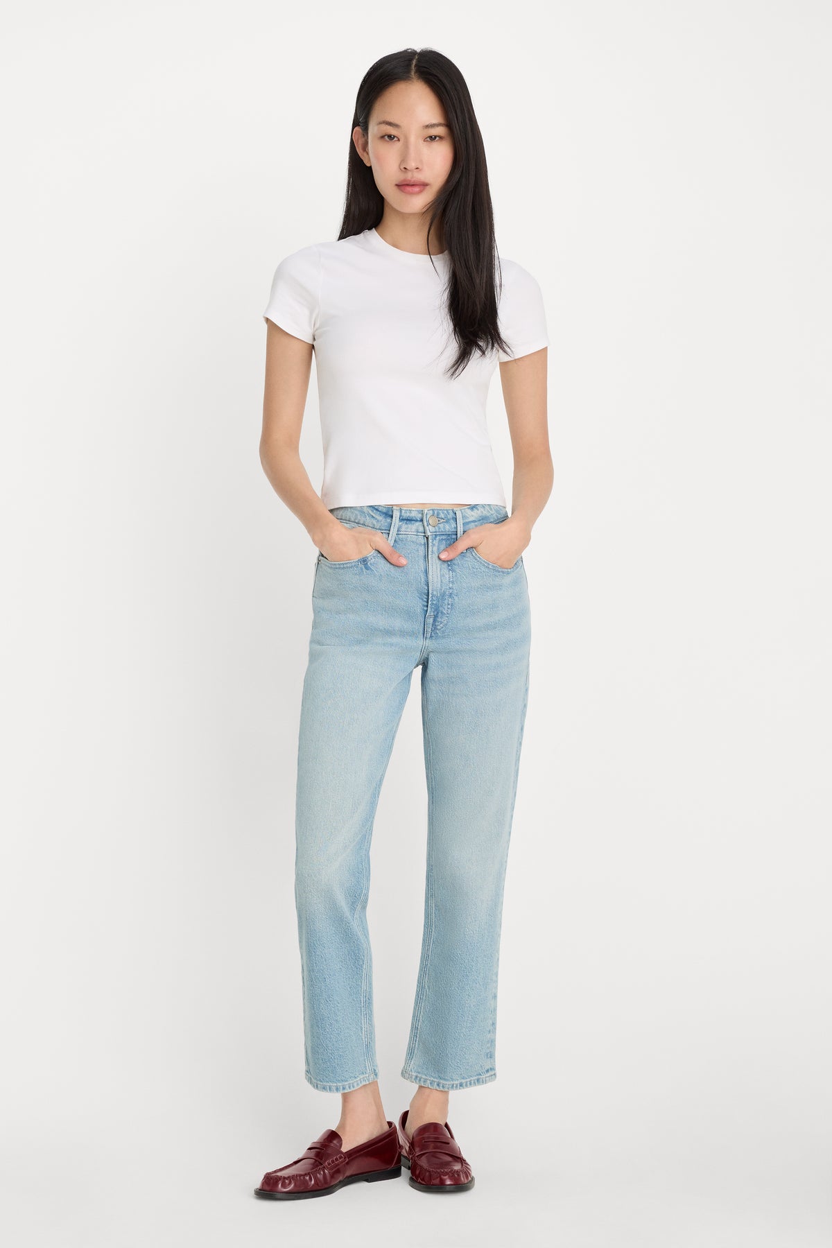 GOOD ICON STRAIGHT ANKLE JEANS | INDIGO1137-1 | GOOD AMERICAN | MODEL_A