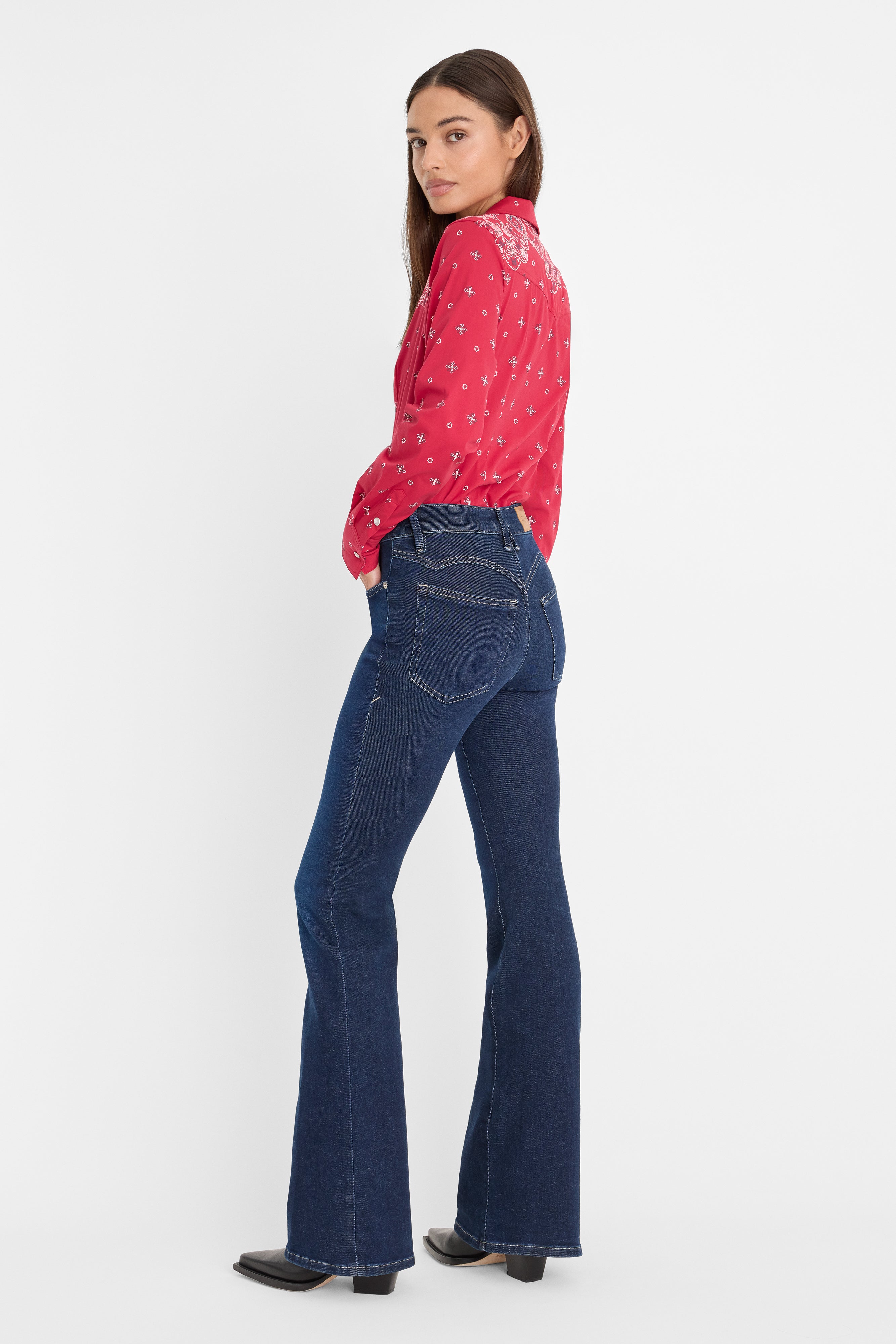 DOLLY JOLEANS GOOD LEGS FLARE JEANS | INDIGO1193 – GOOD AMERICAN