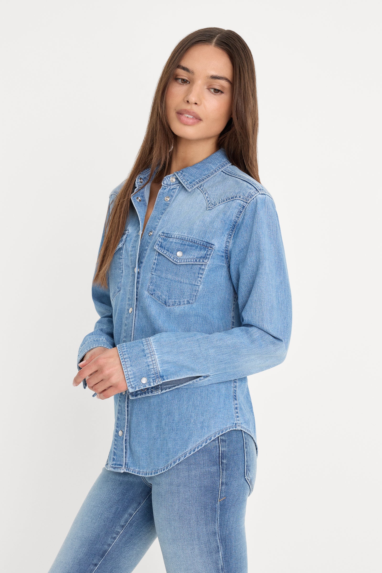 DOLLY SLIM FIT DENIM SHIRT | LIGHT BLUE