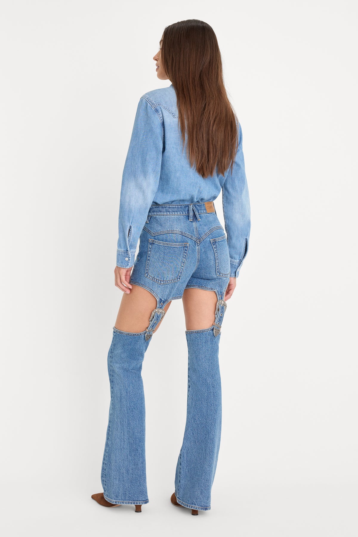 DOLLY JOLEANS BOOTCUT HIGH RISE JEANS | INDIGO1200-6 | GOOD AMERICAN | MODEL_A