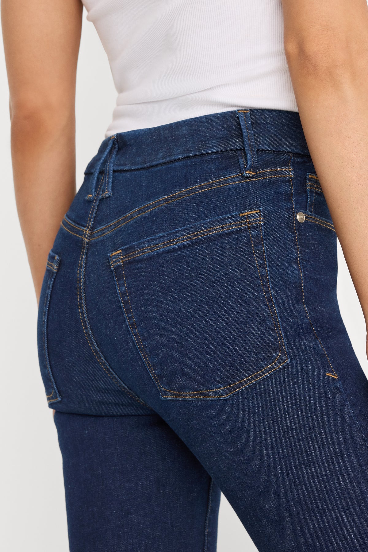 GOOD LEGS STRAIGHT JEANS LONG | DEEPBLUE04-6 | GOOD AMERICAN | MODEL_A