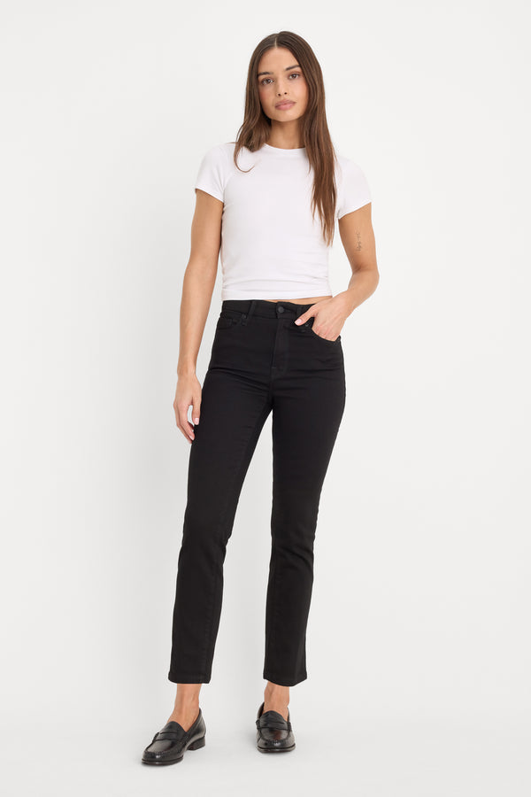 NEVER FADES GOOD LEGS STRAIGHT JEANS | BLACK001