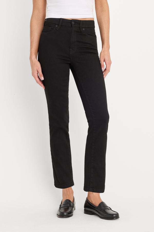 NEVER FADES GOOD LEGS STRAIGHT JEANS | BLACK001