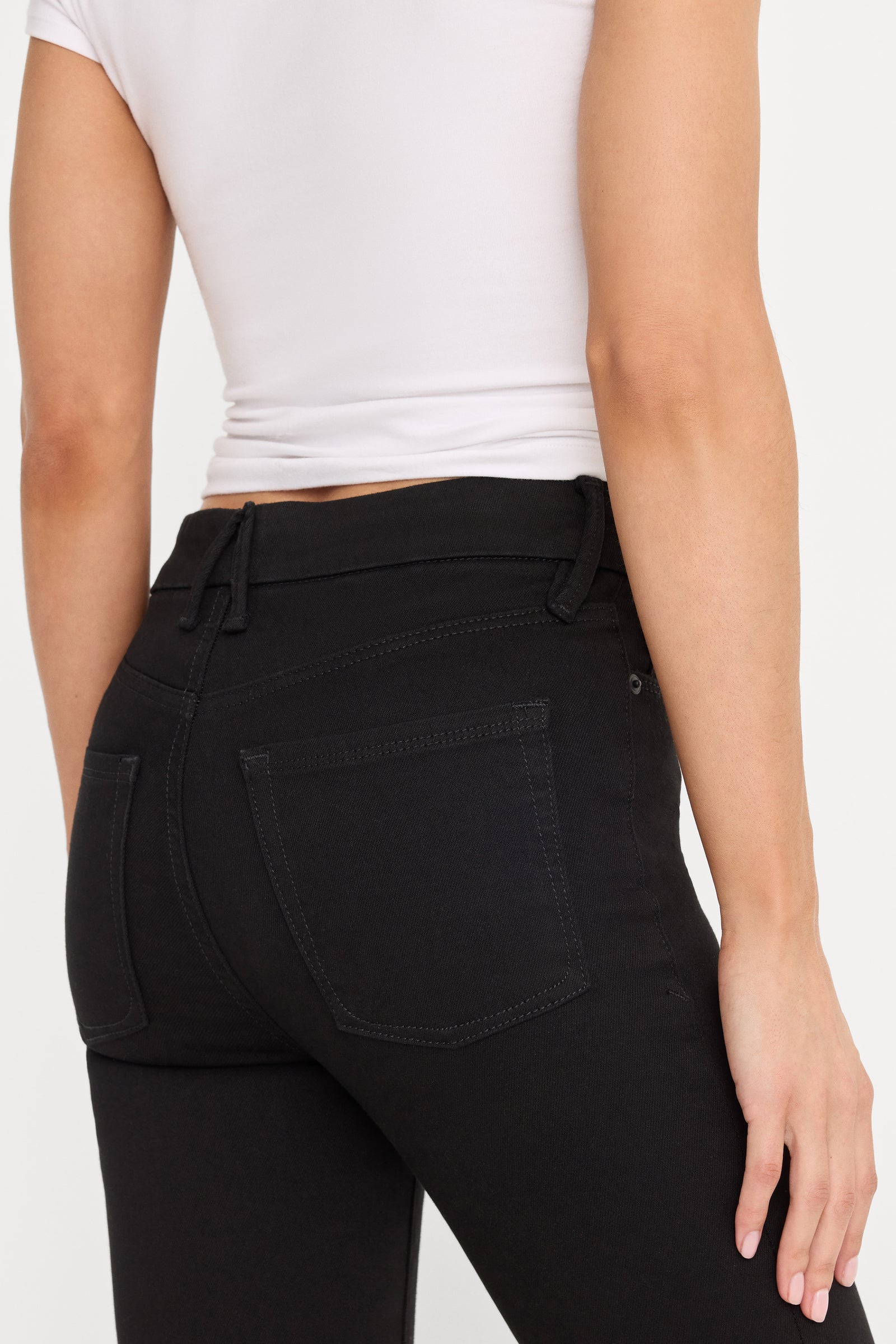 NEVER FADES GOOD LEGS STRAIGHT JEANS | BLACK001