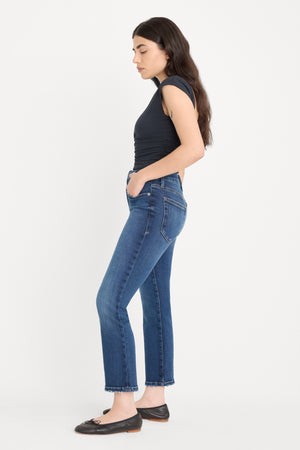 GOOD PETITE STRAIGHT JEANS | INDIGO511