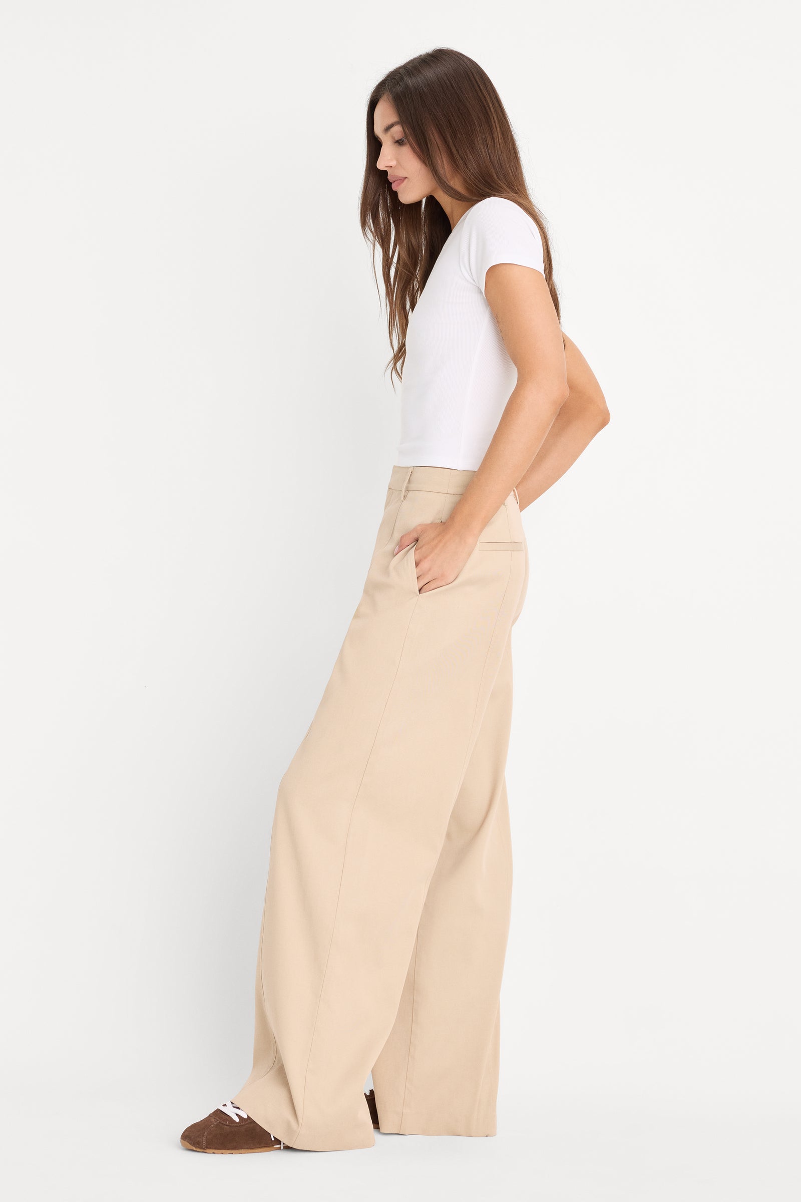 THE SEAMED WIDE LEG TROUSER | LIGHT TAUPE