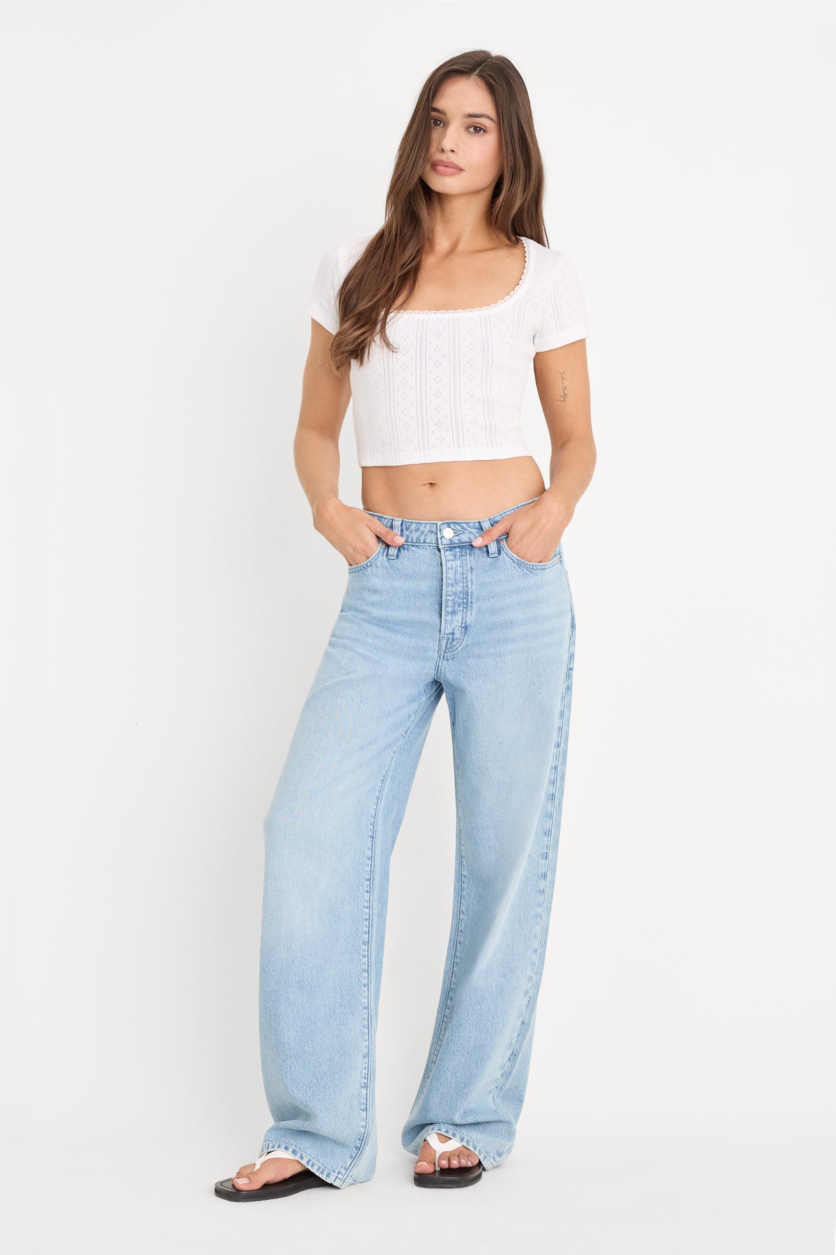 WEIGHTLESS WIDE JEANS | INDIGO1250-1 | GOOD AMERICAN | MODEL_A
