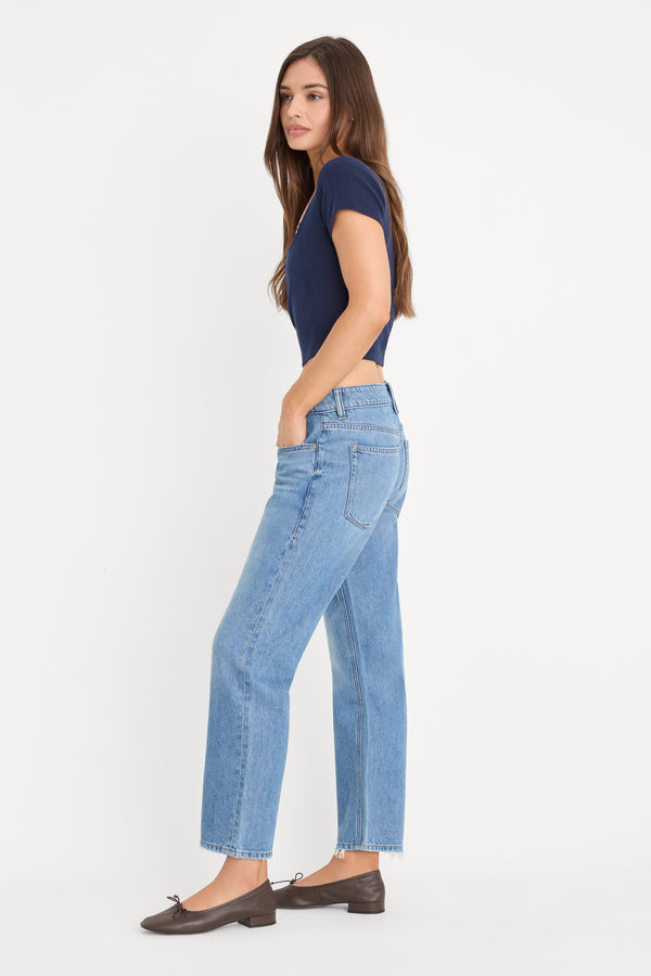 WEIGHTLESS BOYFRIEND JEANS | INDIGO961