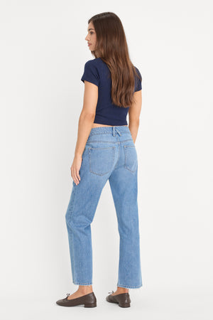 WEIGHTLESS BOYFRIEND JEANS | INDIGO961