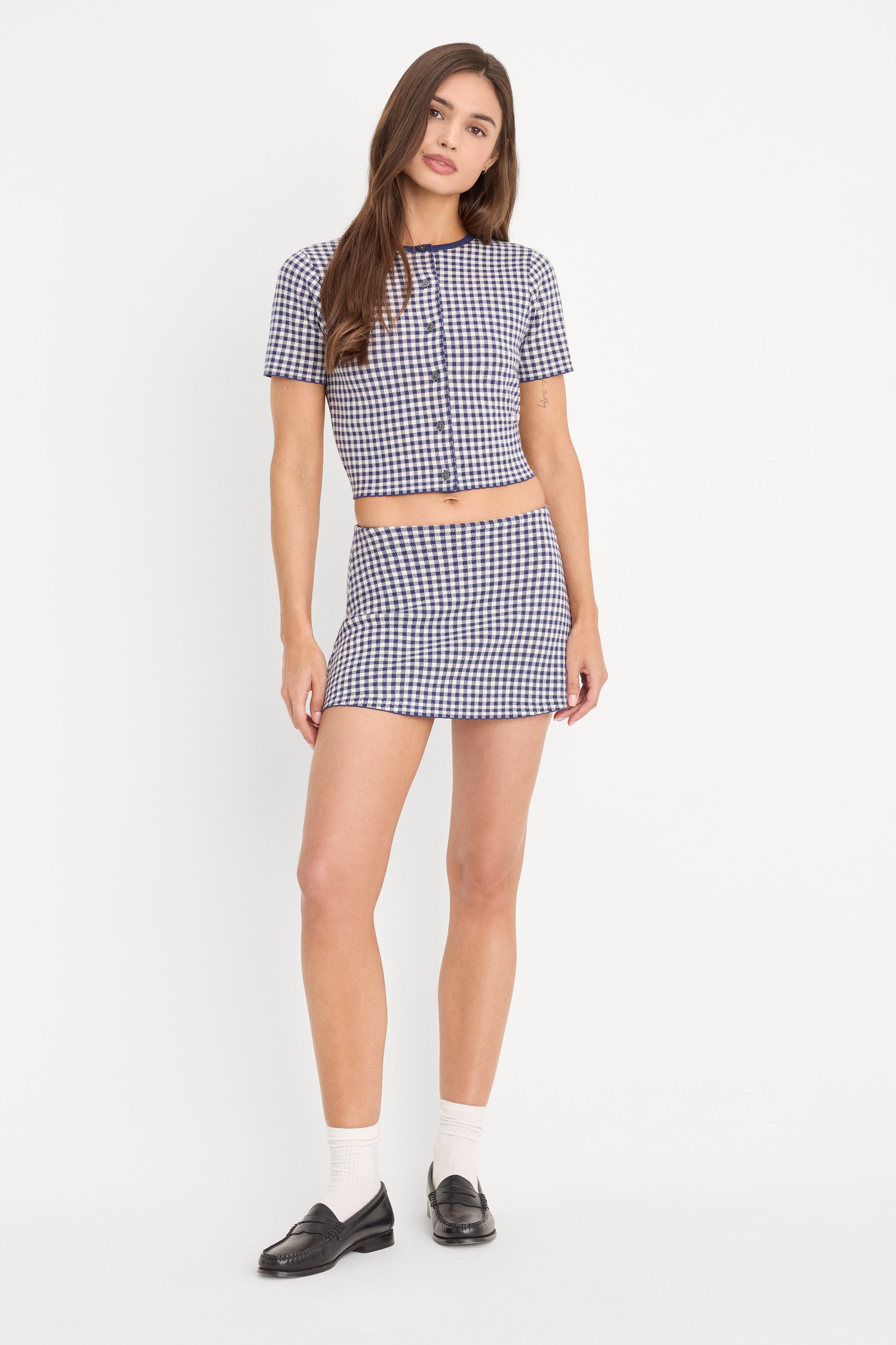 THE KEEPSAKE SKORT | NAVY GINGHAM – GOOD AMERICAN